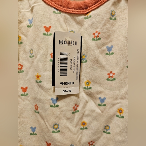 NWT Disney Mickey Mouse flowers onesie 9 months - Picture 2 of 6